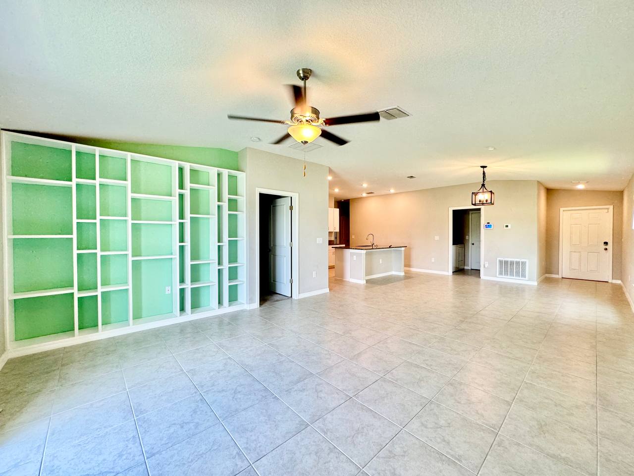7025 King Creek Dr – photo 4