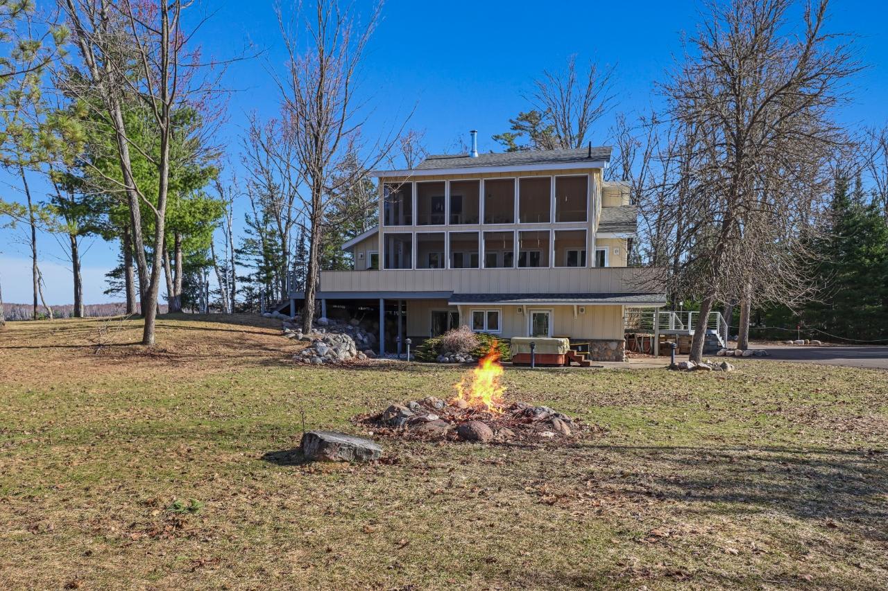 6697 Carola Drive – photo 3