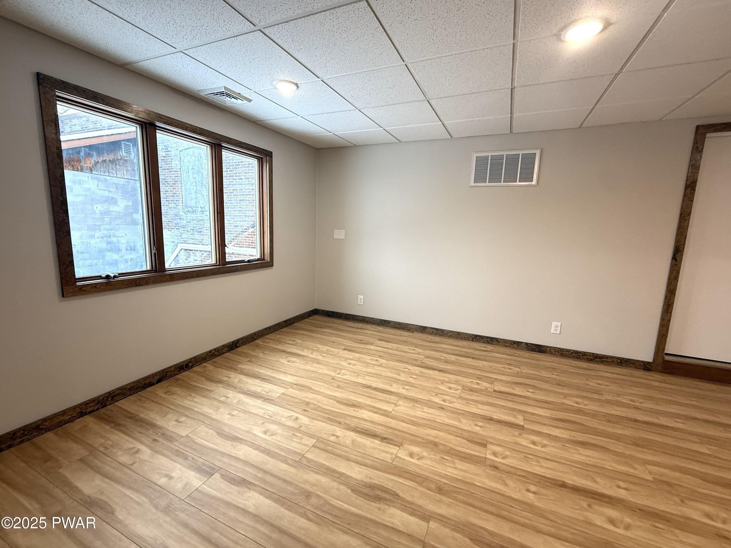307 Main Avenue – photo 4