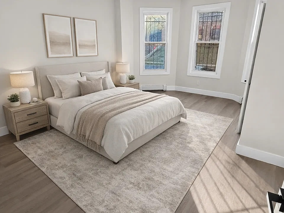 110 Milford Ave – photo 3