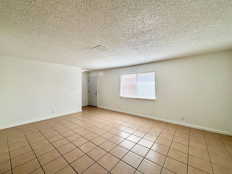 21480 Laguna Rd – photo 5