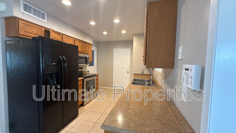 10814 West Saratoga Circle – photo 2
