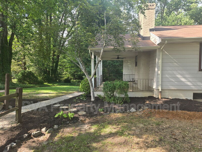 4476 Country Walk Lane – photo 2