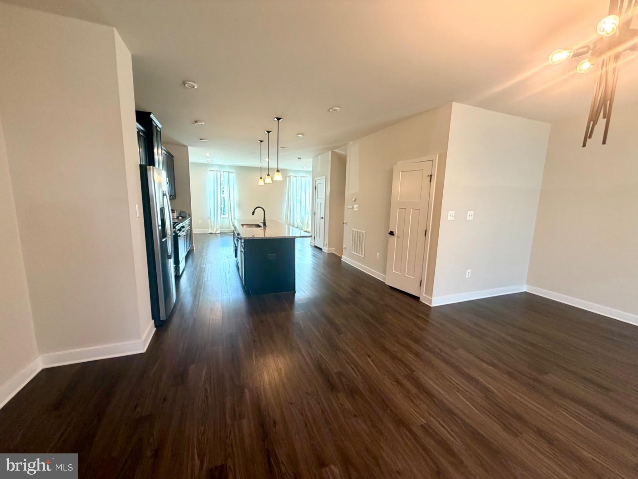 6029 GOSHAWK Street – photo 2