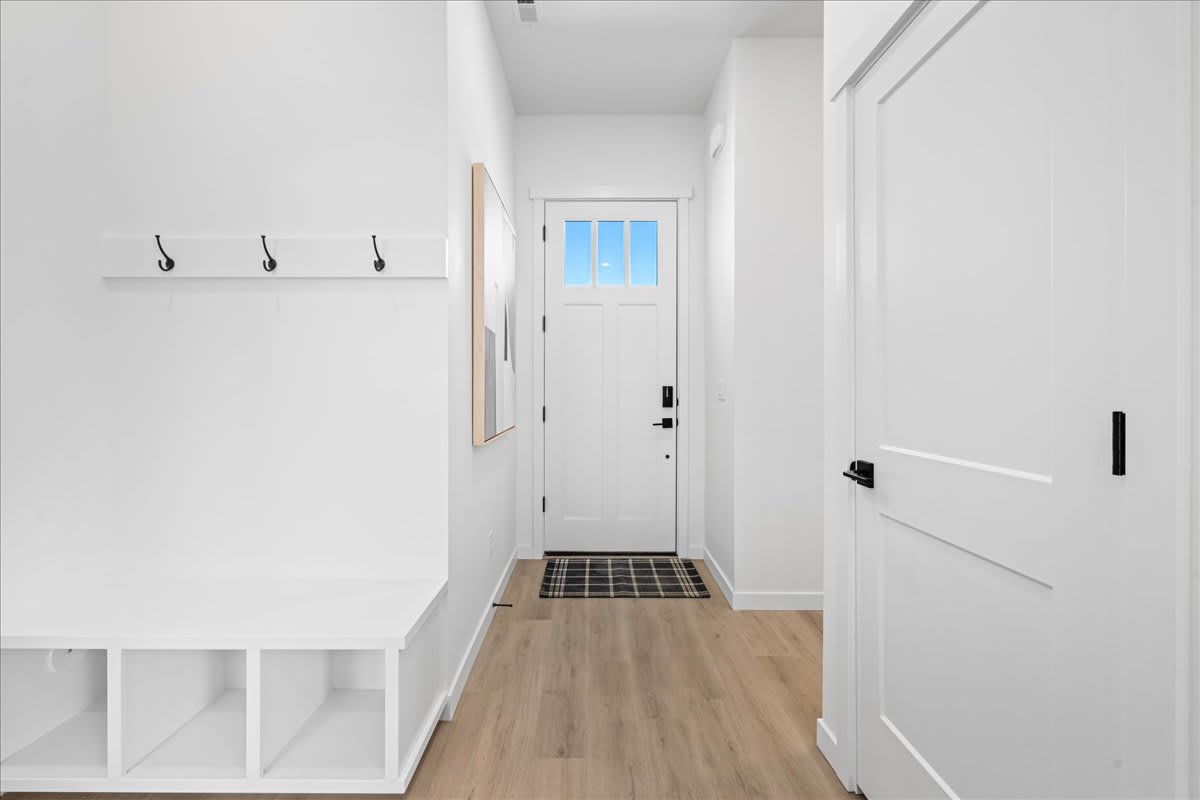 4110 Saylor Lane B – photo 2
