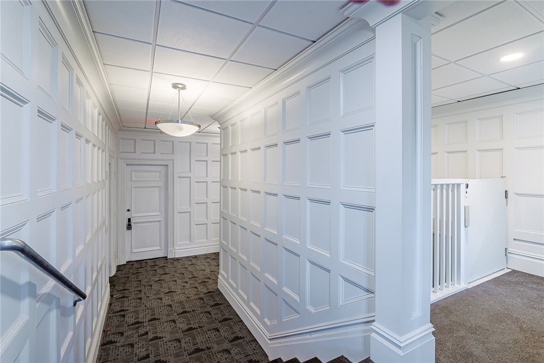 421 University Ave – photo 5