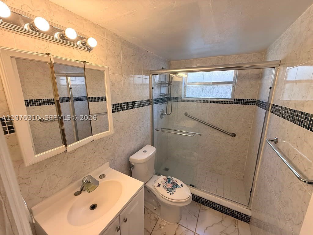350 E 21st St – photo 2