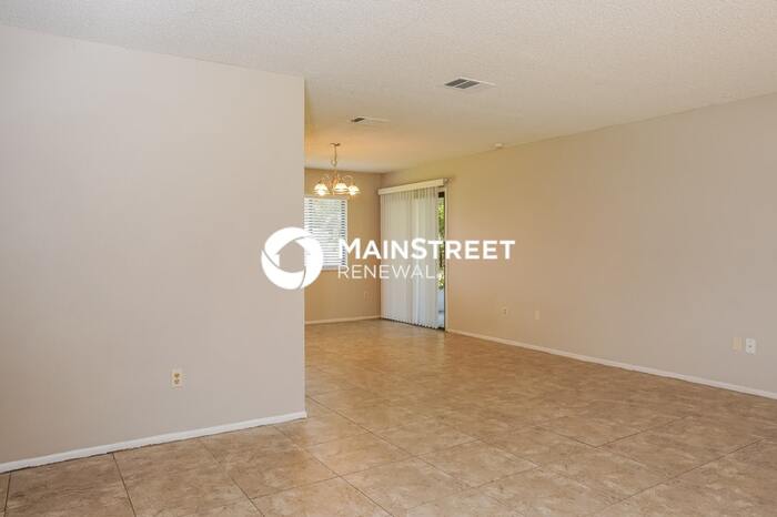 1287 Wadsworth Street Southeast – photo 3