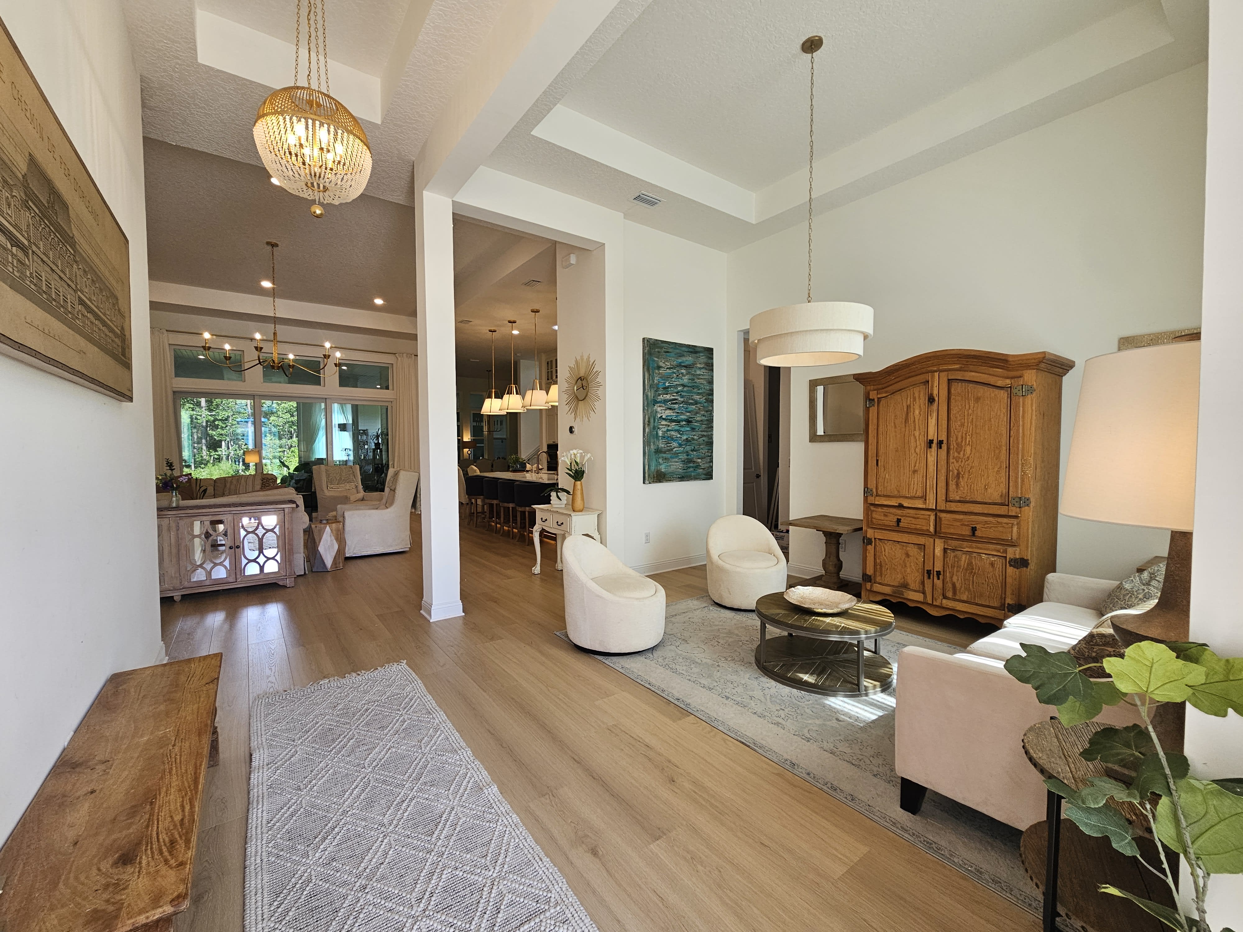 455 Seagrove Dr – photo 2