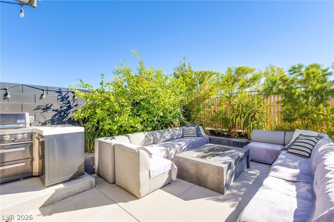 2605 Tolmezzo Street – photo 5