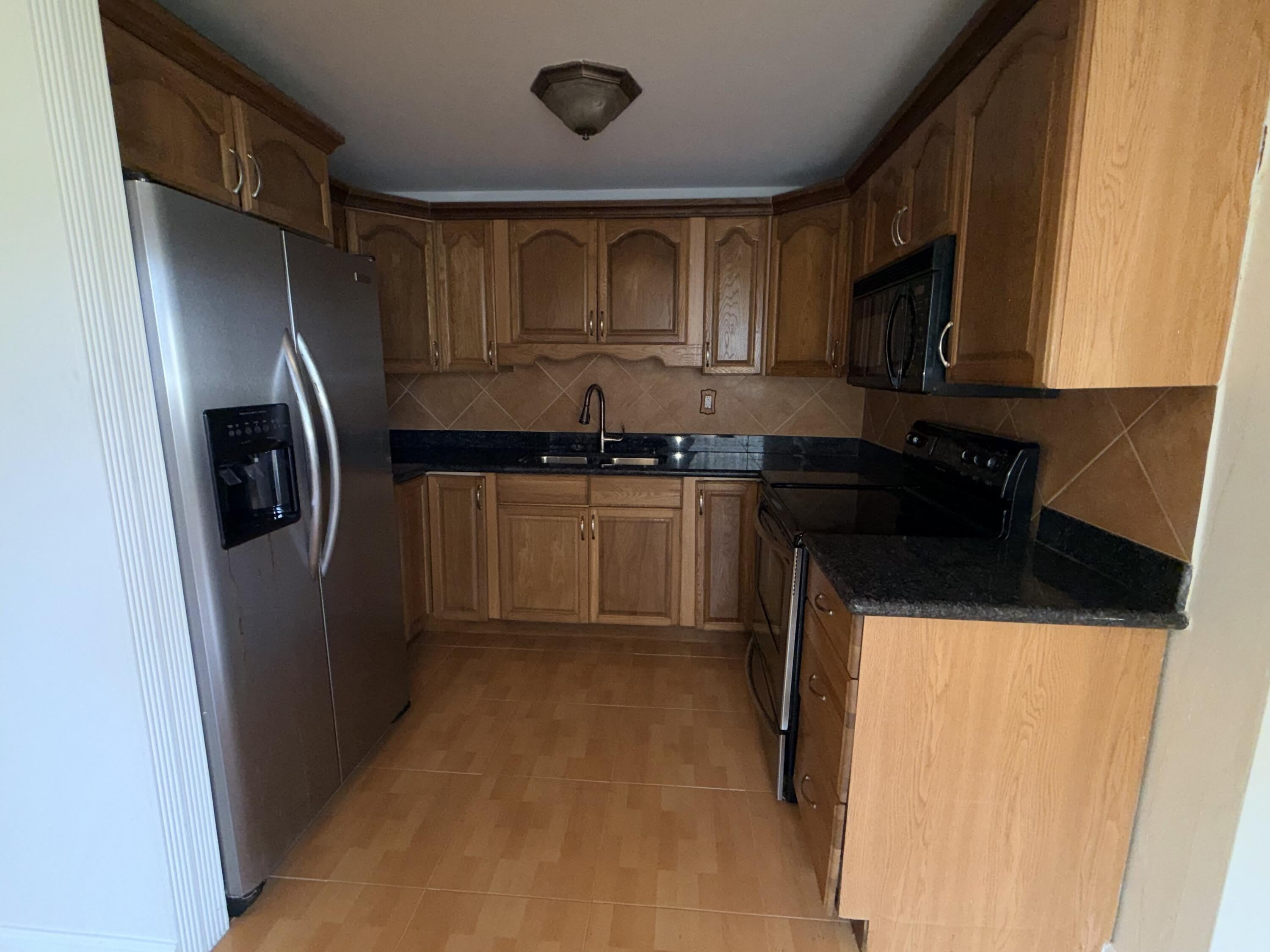 3660 SW 60th Avenue – photo 4