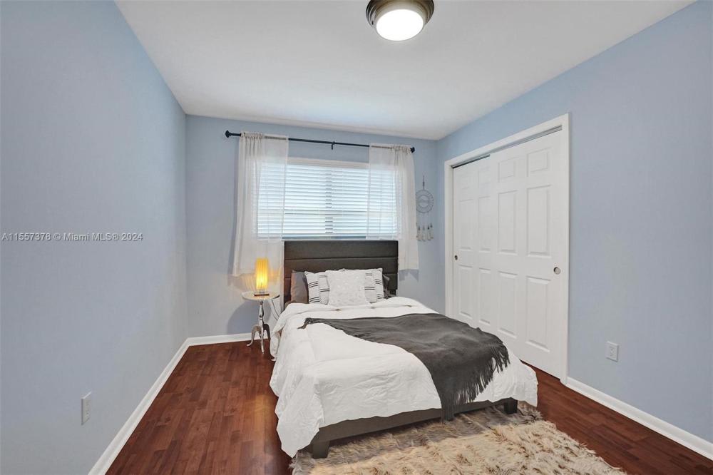 21332 NE 18th Pl – photo 3