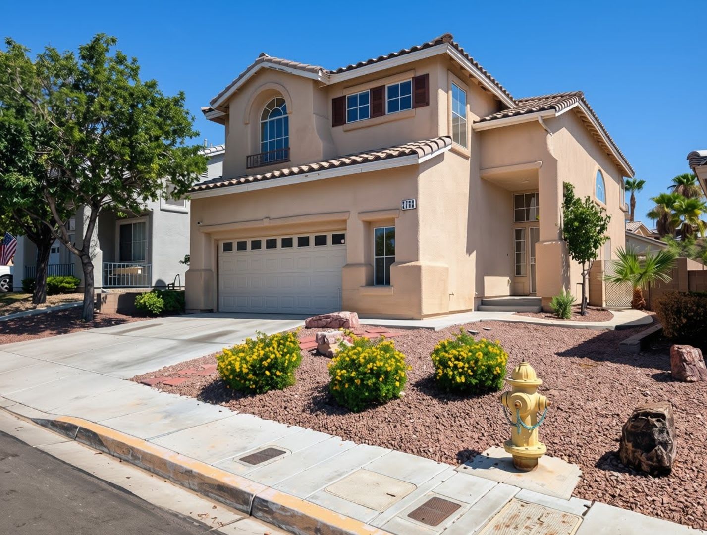 Large 5 Bed Summerlin Home – photo 2