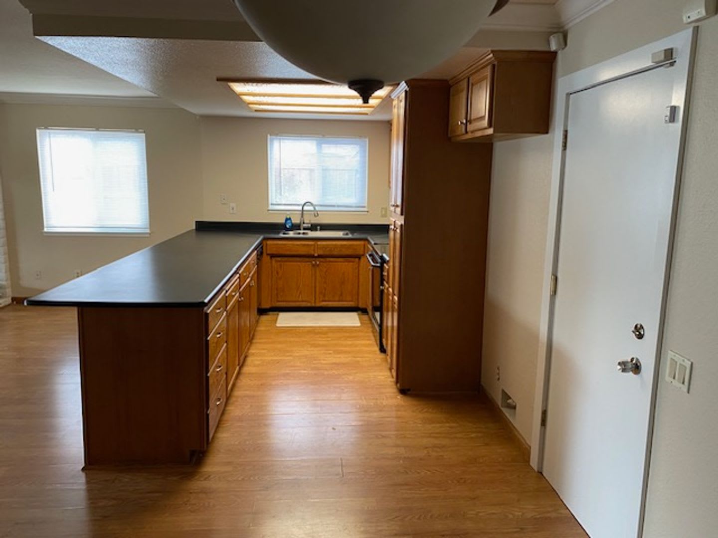 Honey-Stop The Car! This house has it all! 3/2 with Pool!!! Please read entire ad for viewings! – photo 3