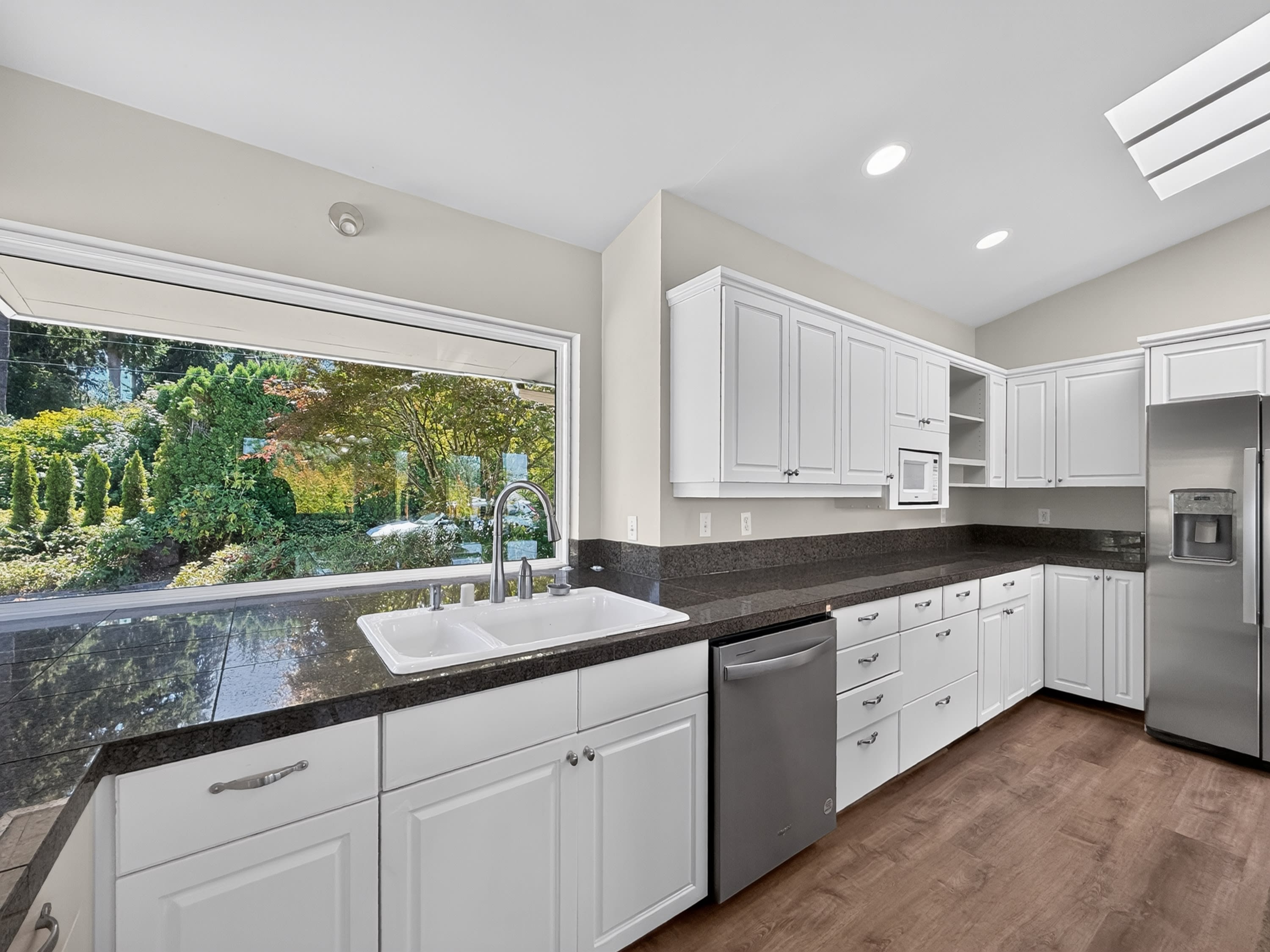 16706 Southeast 44 Street – photo 4