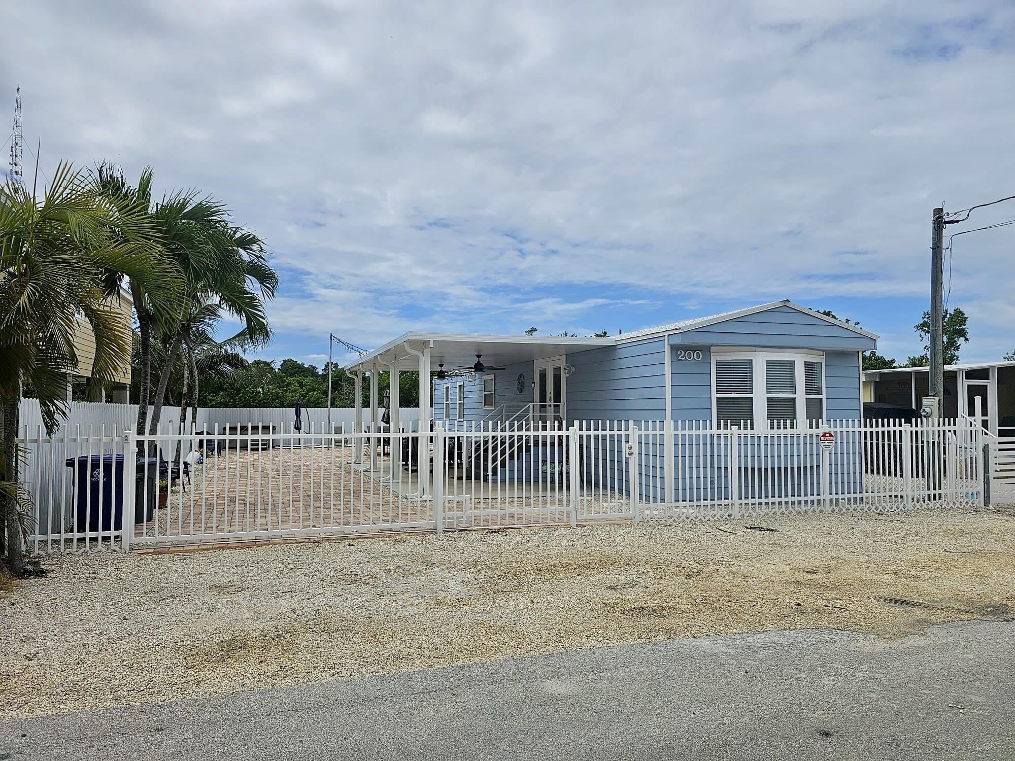 200 Buttonwood Avenue – photo 2