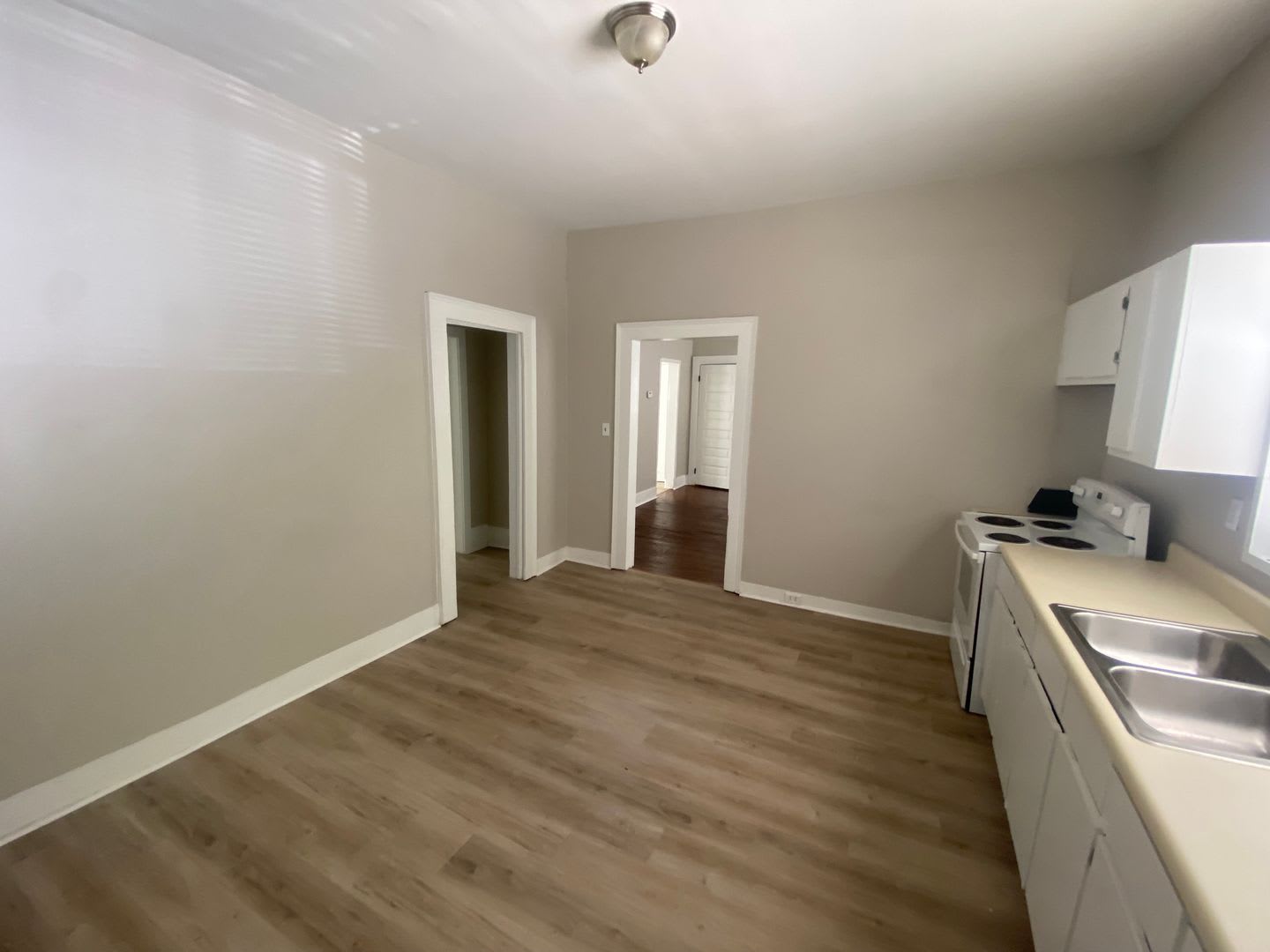 ***4 Bedroom / 1 Bathroom Home for Rent in Bibb City area of Columbus, GA **TOTAL ELECTRIC** – photo 4