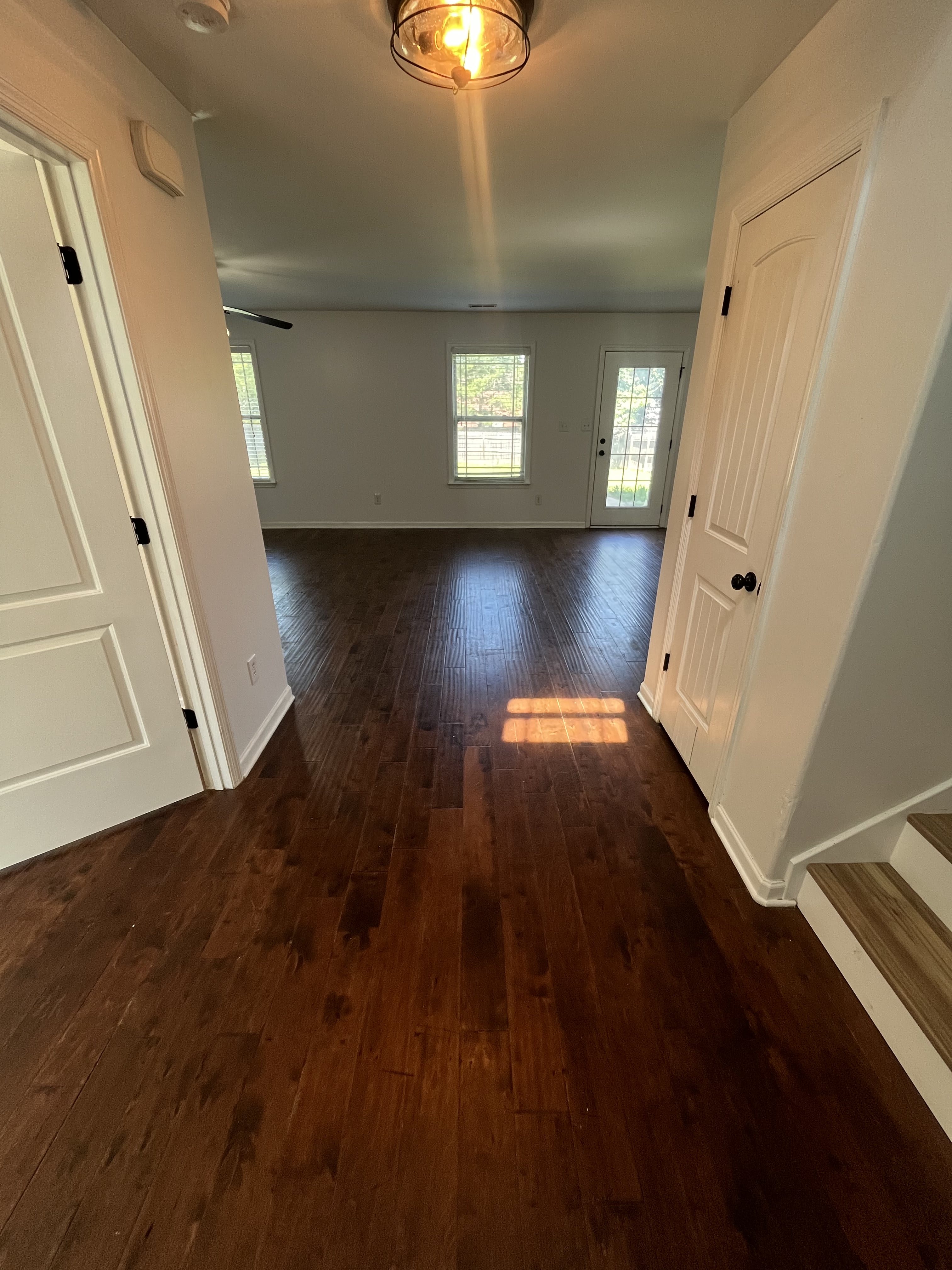 100 Bent Saddle St – photo 4