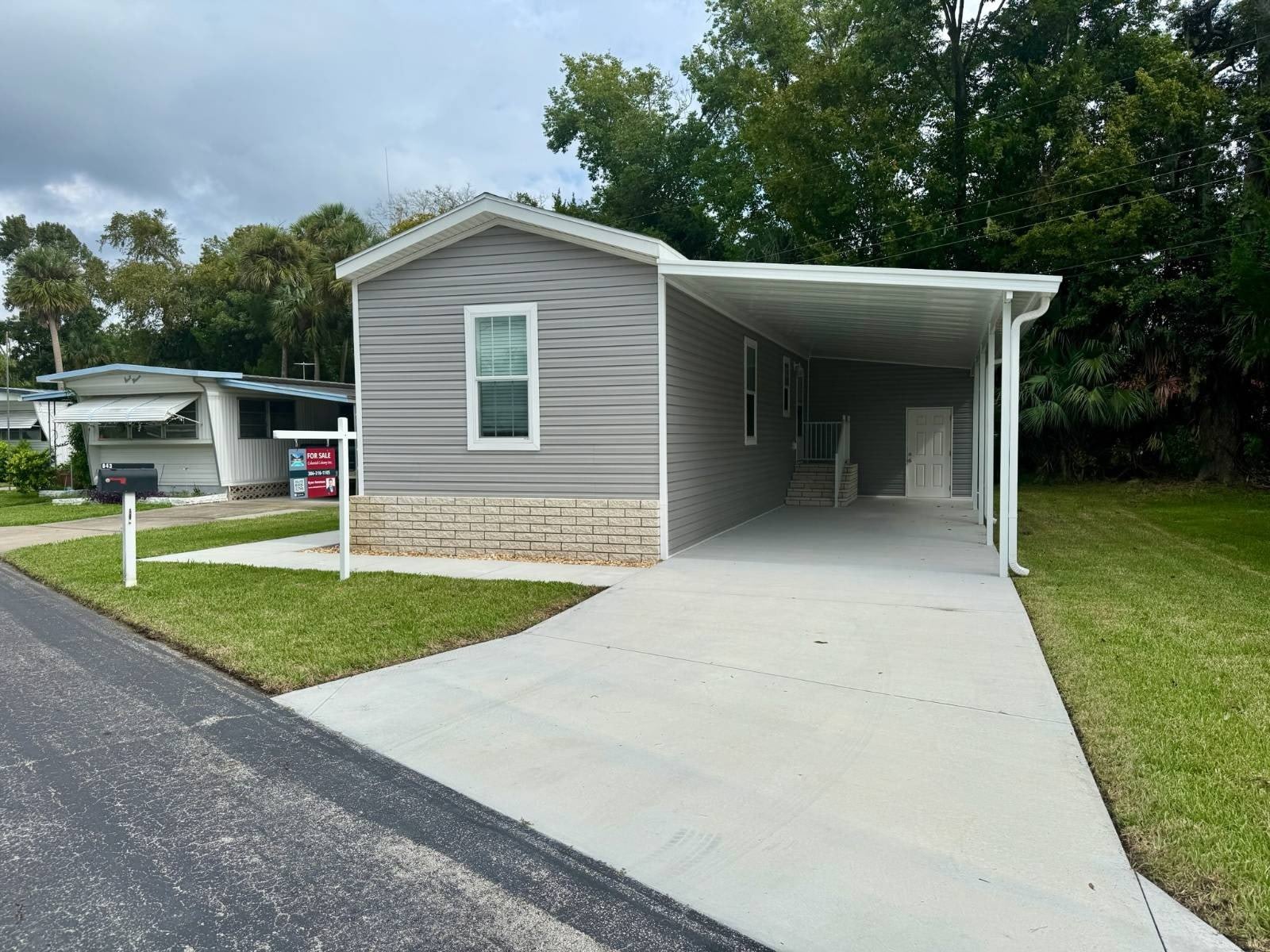 843 E Colonial Circle – photo 3