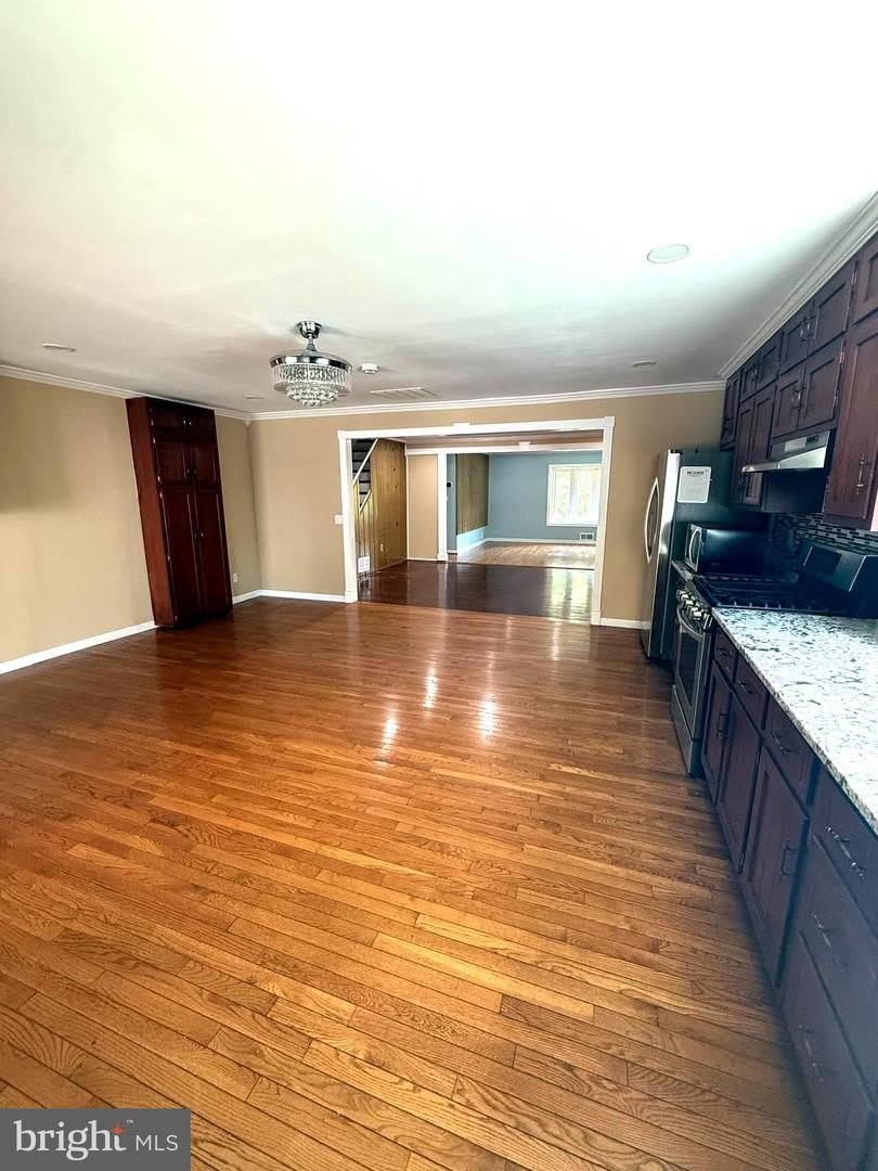 816 CROTHERS LN – photo 5