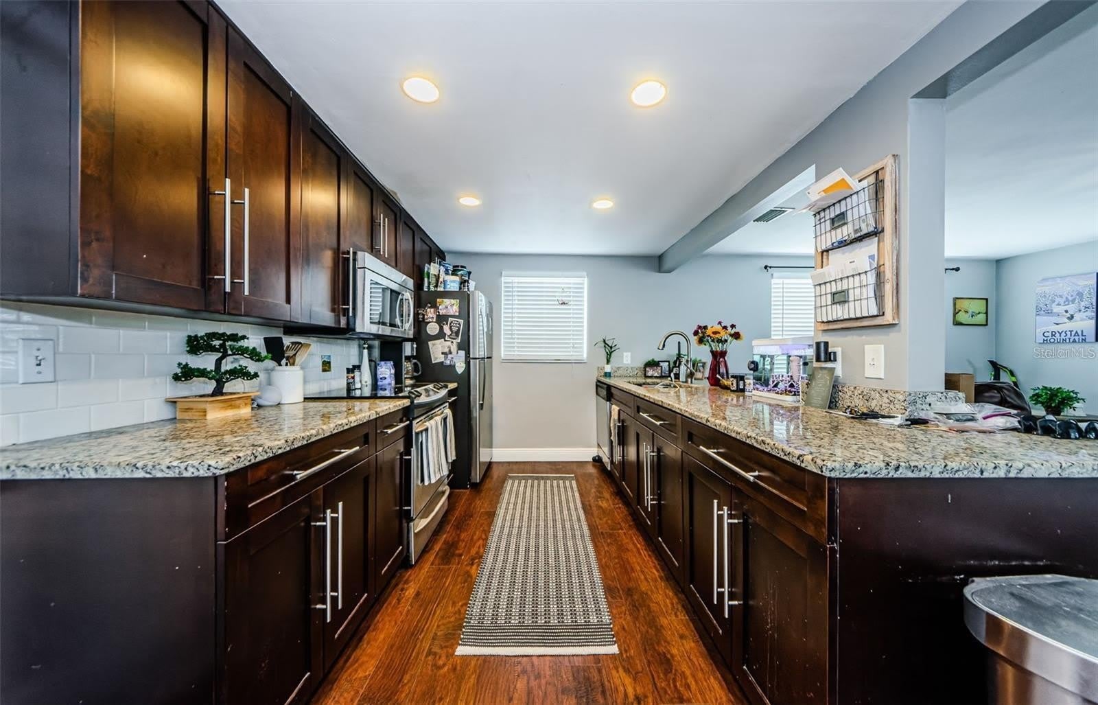 5915 OTIS Drive – photo 3