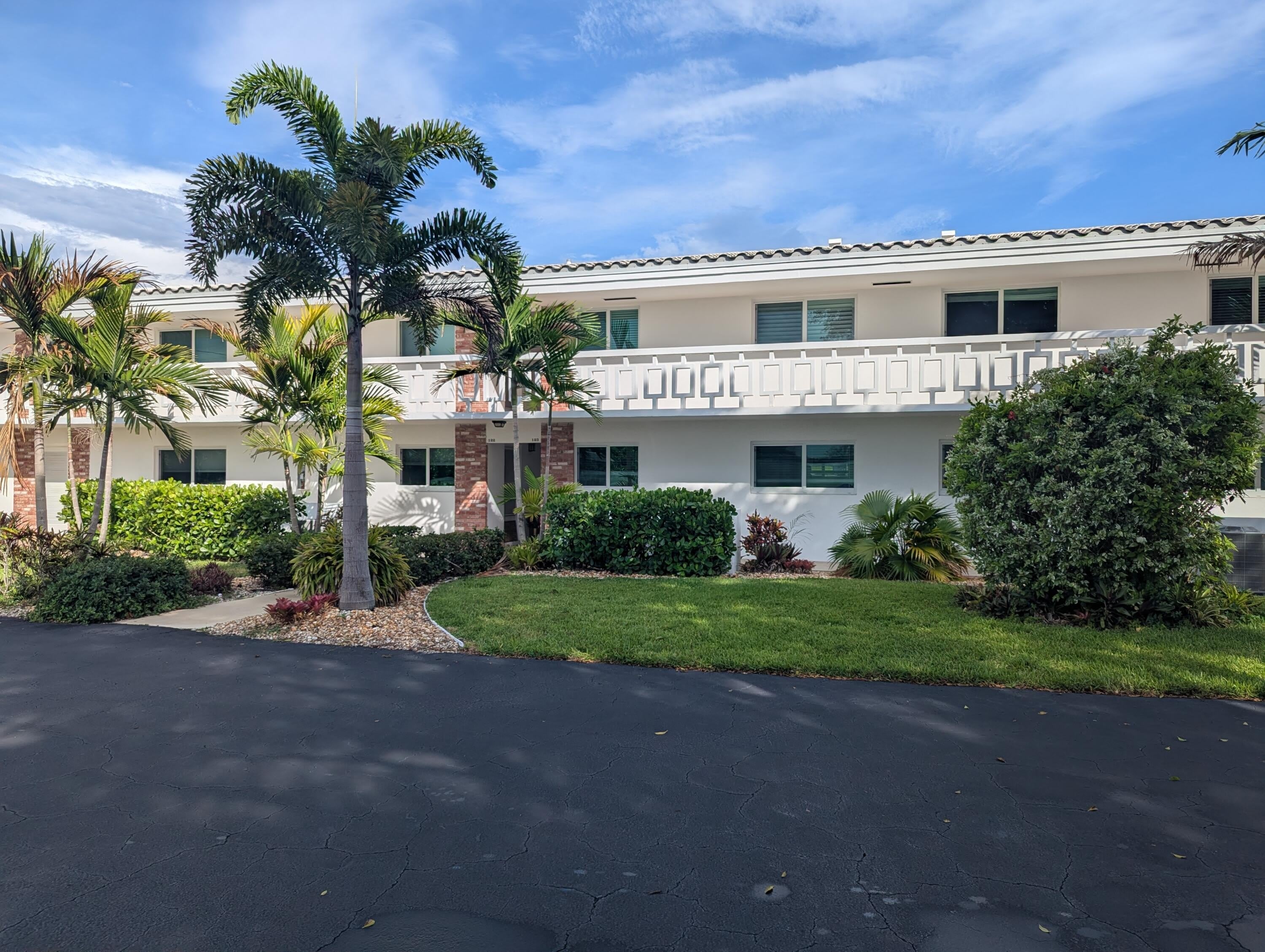 331 Tequesta Drive – photo 2