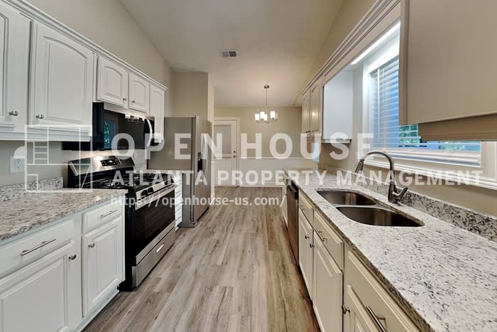 213 Brolley Woods Drive – photo 5