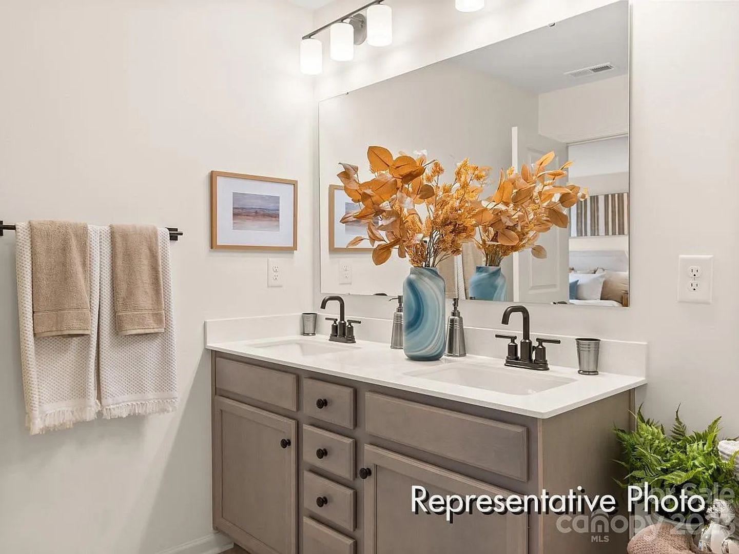 Room in 3 Bedroom Townhome at Pagebrook Ln – photo 3