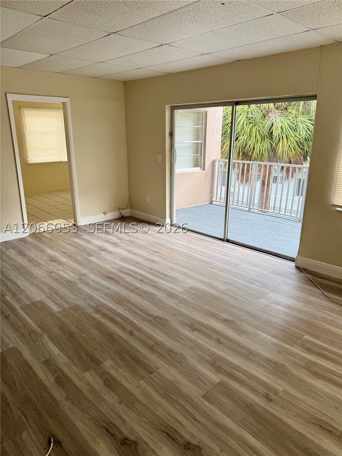 9390 E Bay Harbor Dr – photo 4