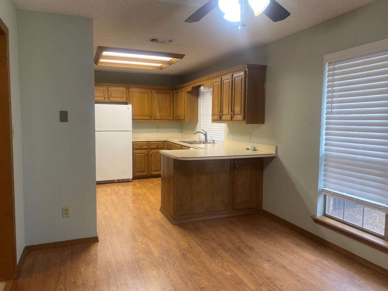 5719 95th Street – photo 3
