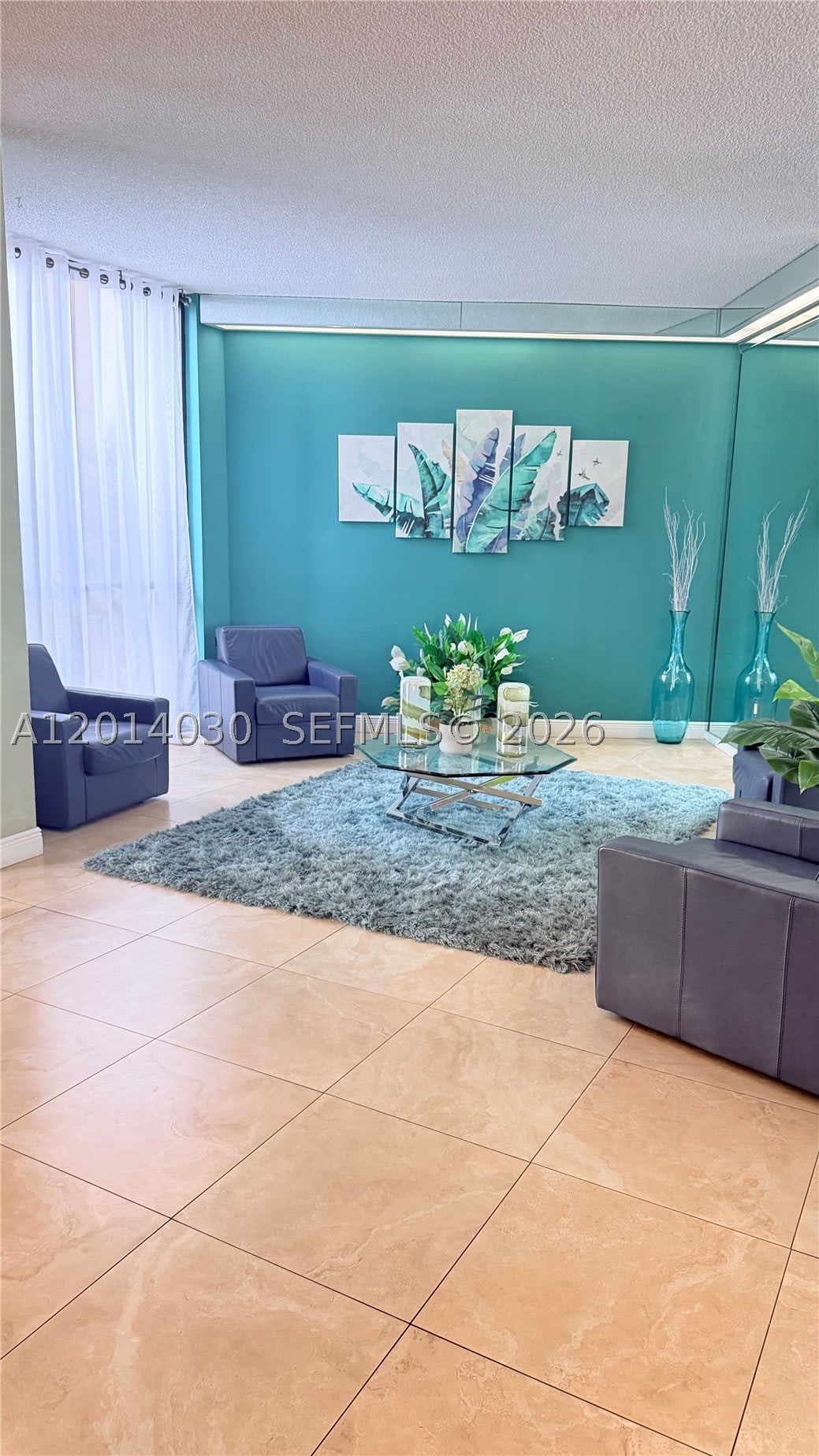 900 Saint Charles Pl – photo 2