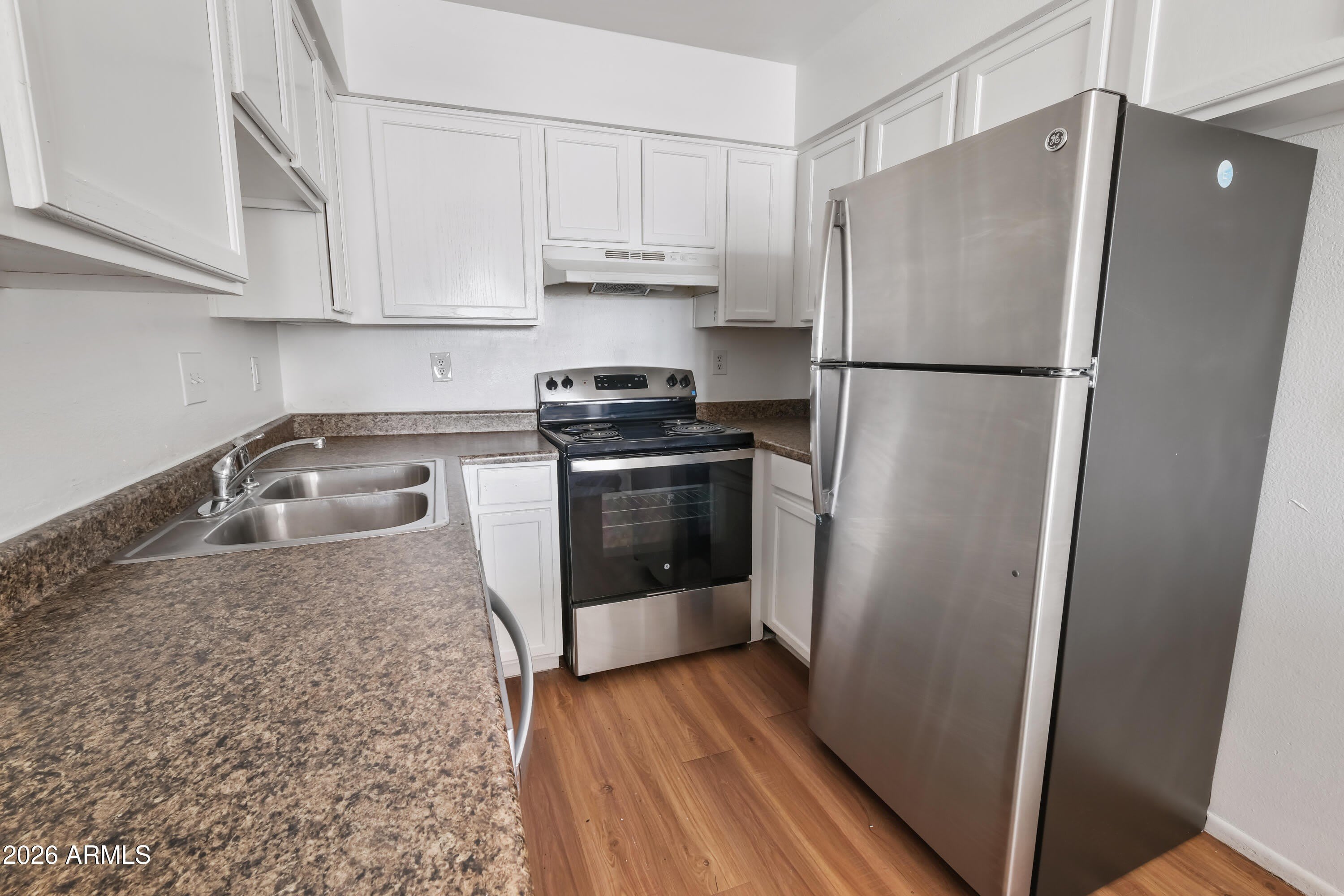 3801 N 23Rd Drive – photo 2