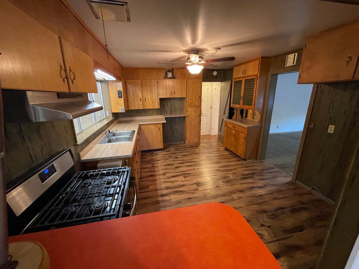 Paradise 3 bedroom 2 1/2 bath, large home, shop, natural landscaping. – photo 5