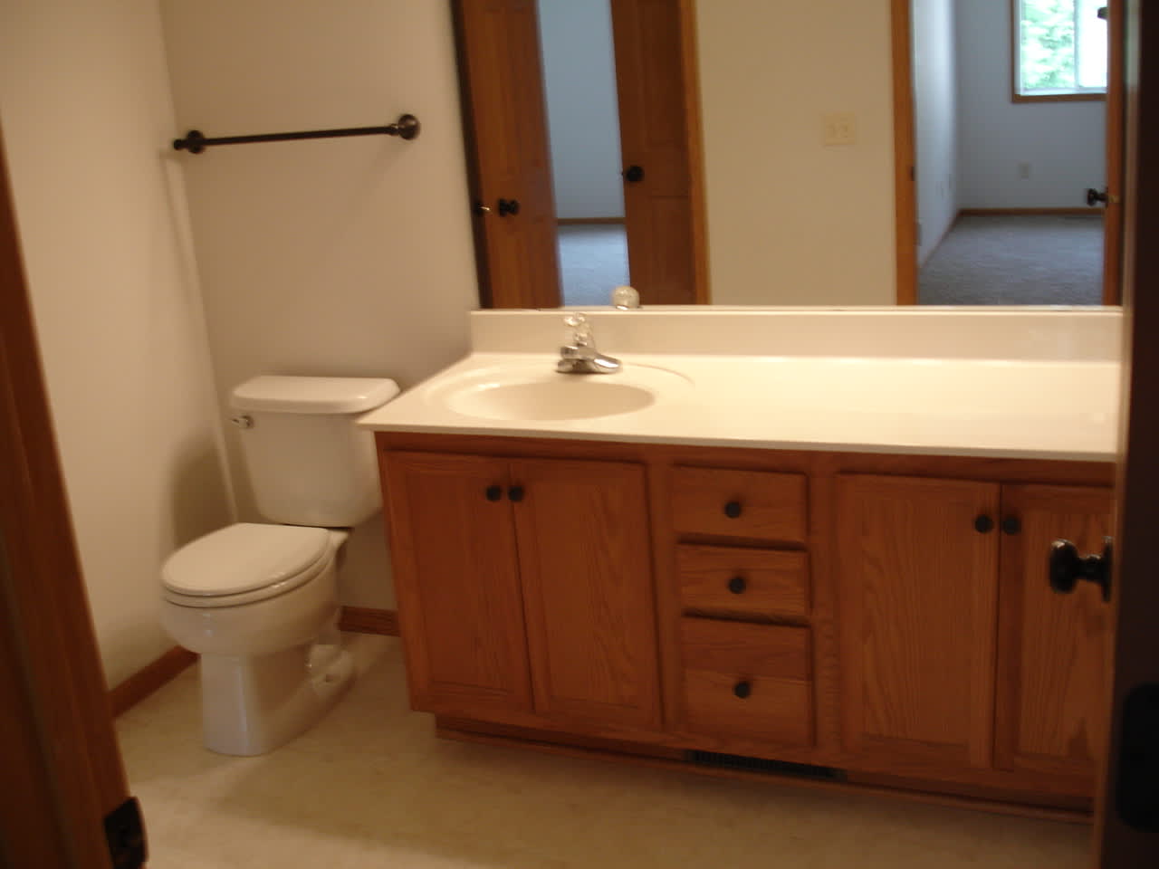 633 Kingfisher Ln – photo 4