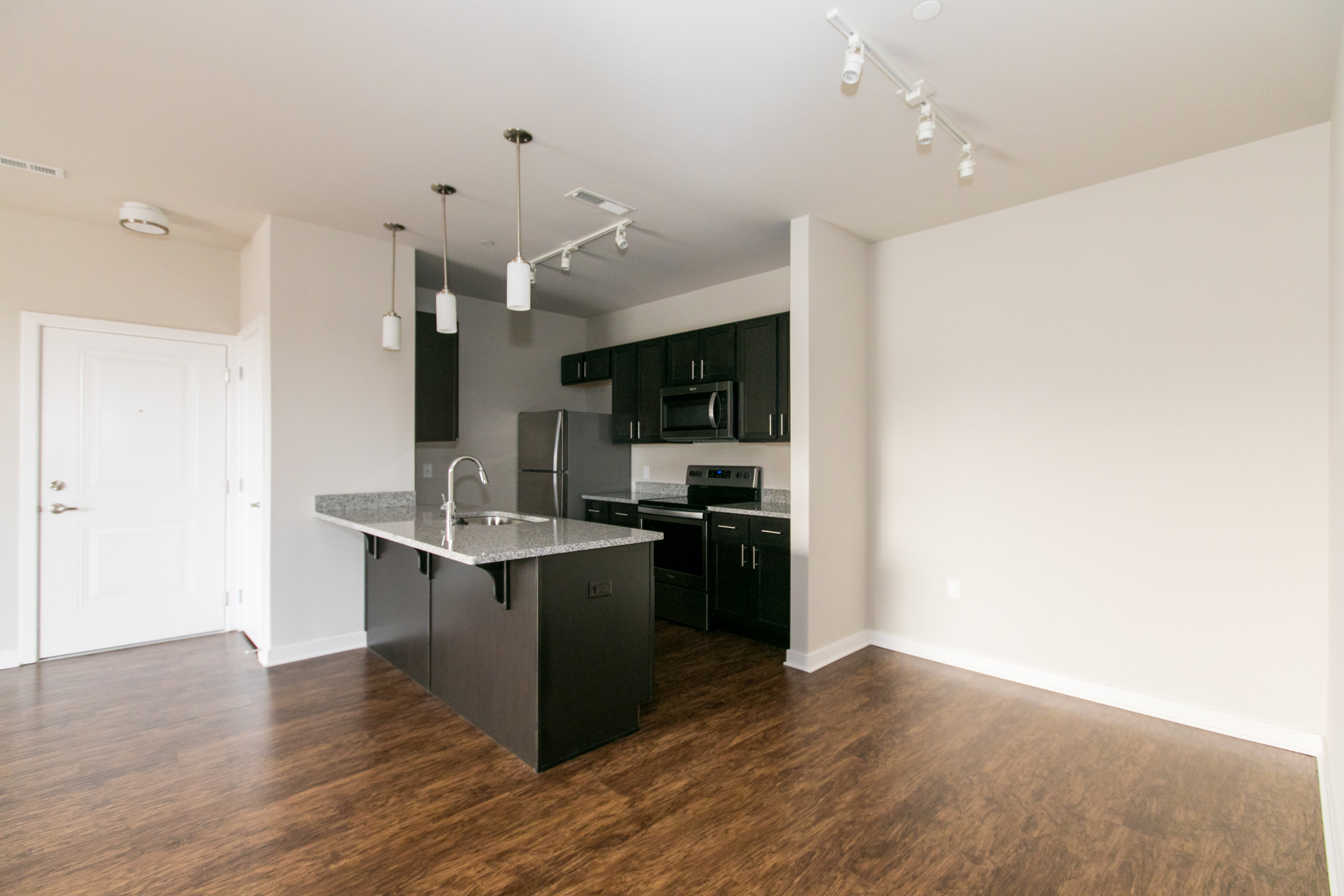 Apartments at Charlestown Crossing – photo 3