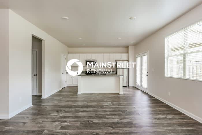 248 Hamilton Pointe Drive – photo 3