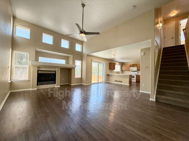 183 Mesa St – photo 3