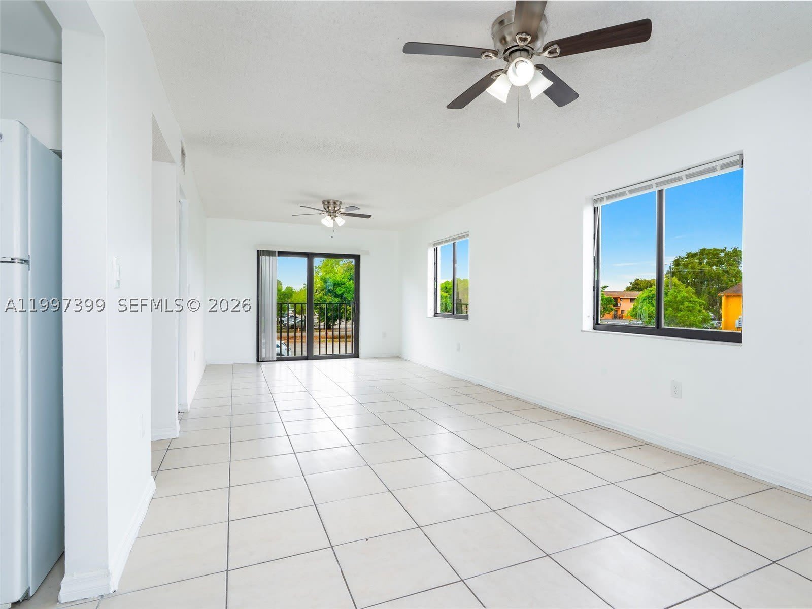 1490 W 42nd Pl – photo 3
