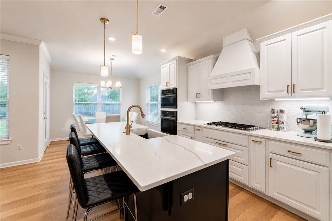 396 Tyler Road – photo 2