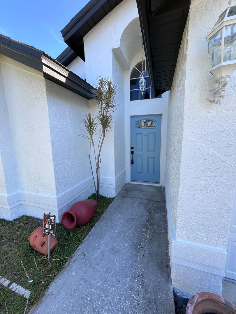 Remodeled 3/2 near Goldenrod and SR408 – photo 2