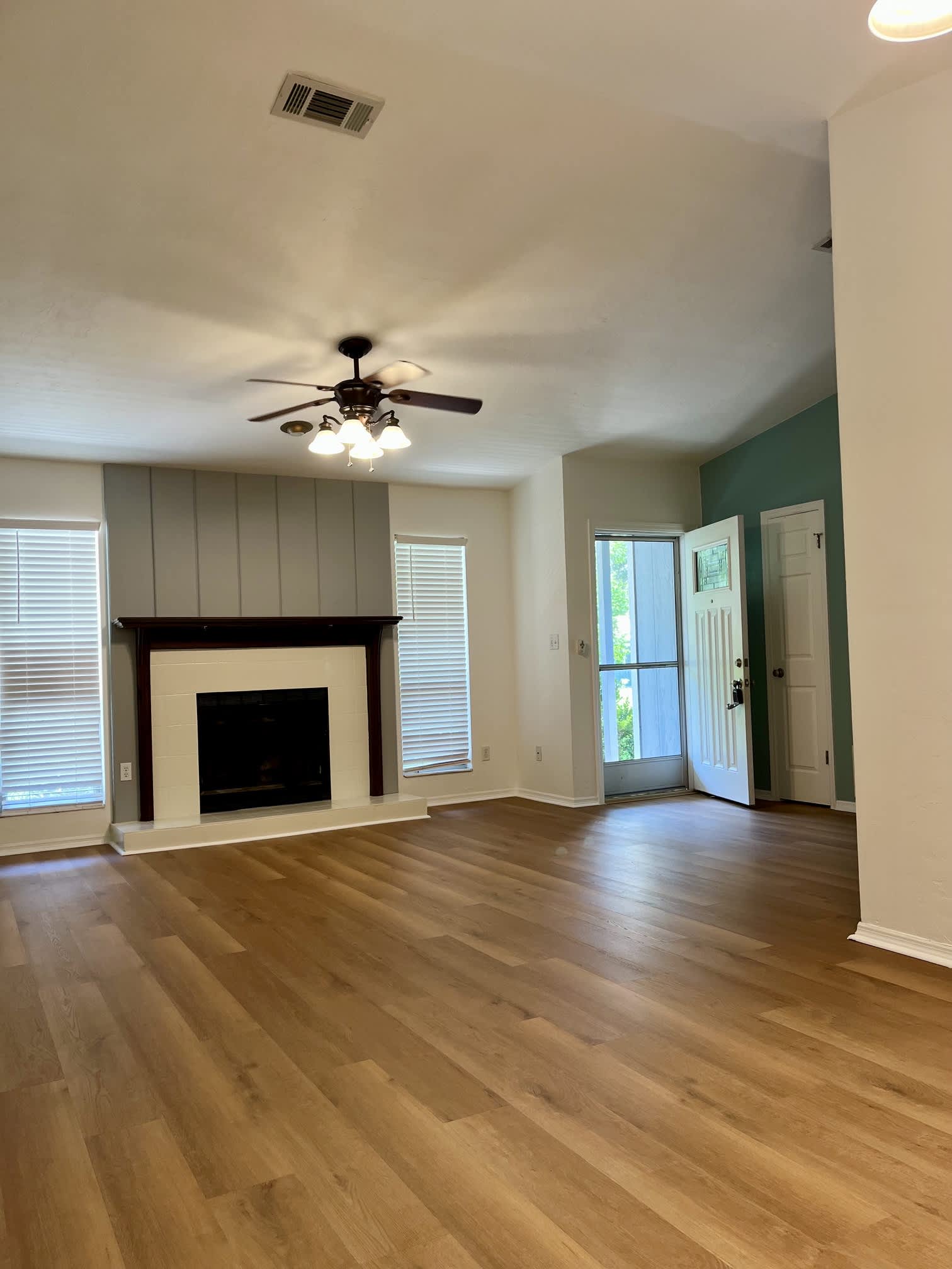 6502 Northwest 27th Street – photo 5