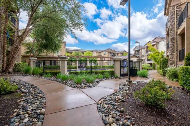 6511 Hearthstone Cir # HGH55BH – photo 1