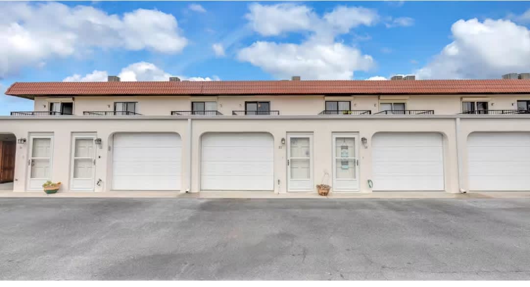 11 Dondanville Road – photo 1