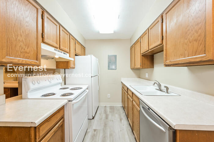 14892 East Kentucky Drive – photo 3