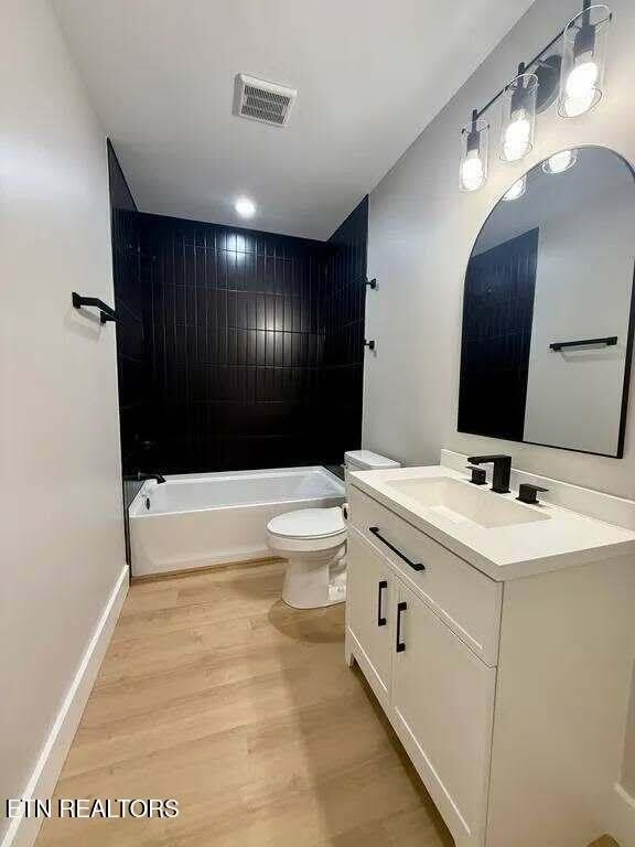 319 Liberty St – photo 4