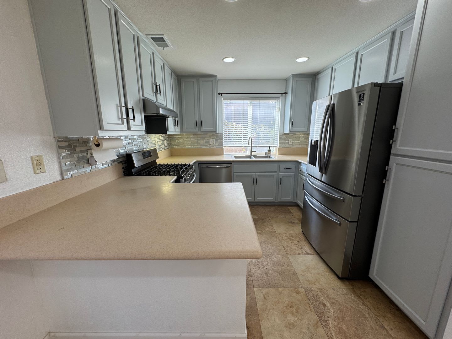 Townhome for Rent – photo 3