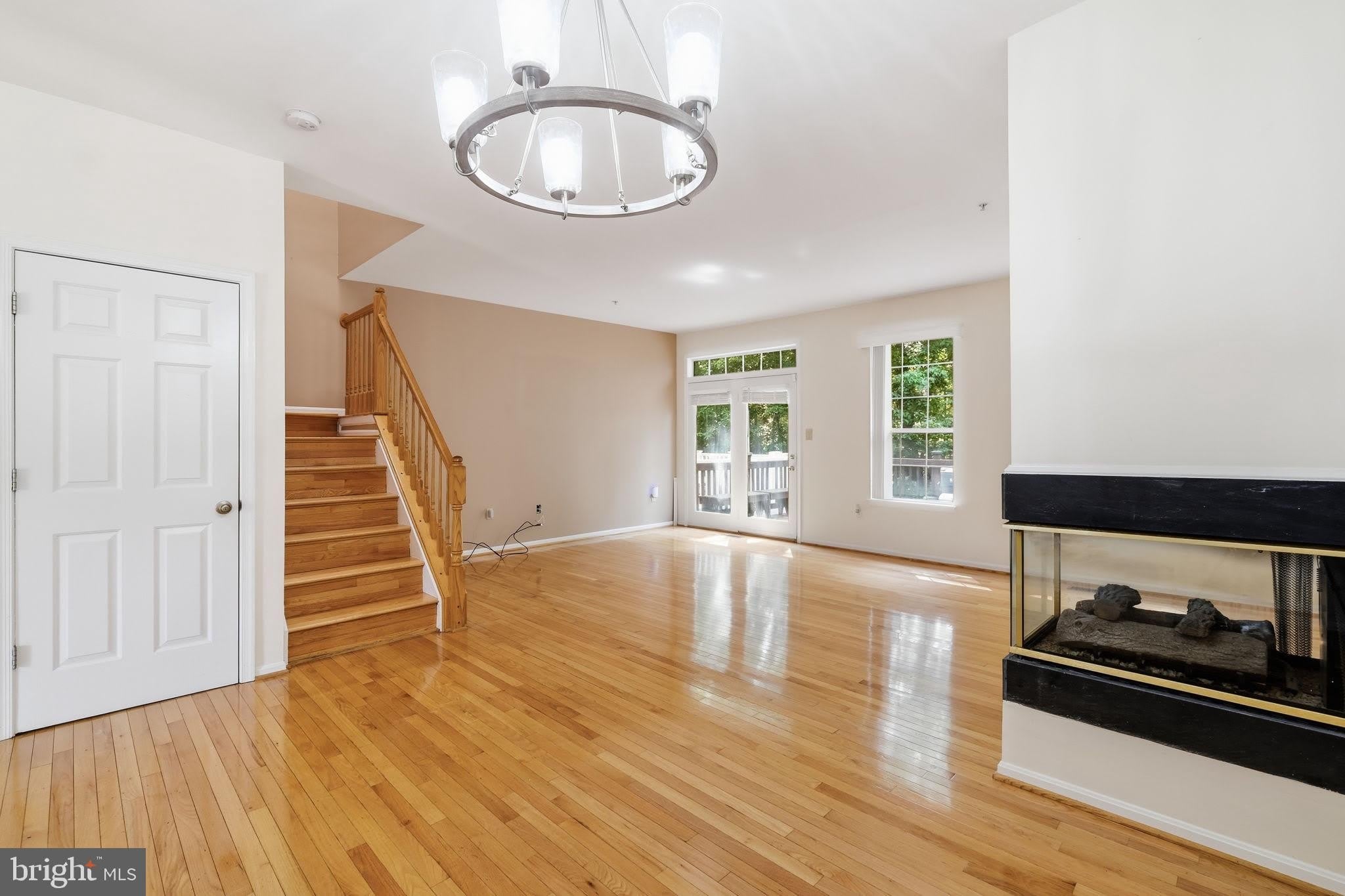 7827 QUILL POINT Drive – photo 3