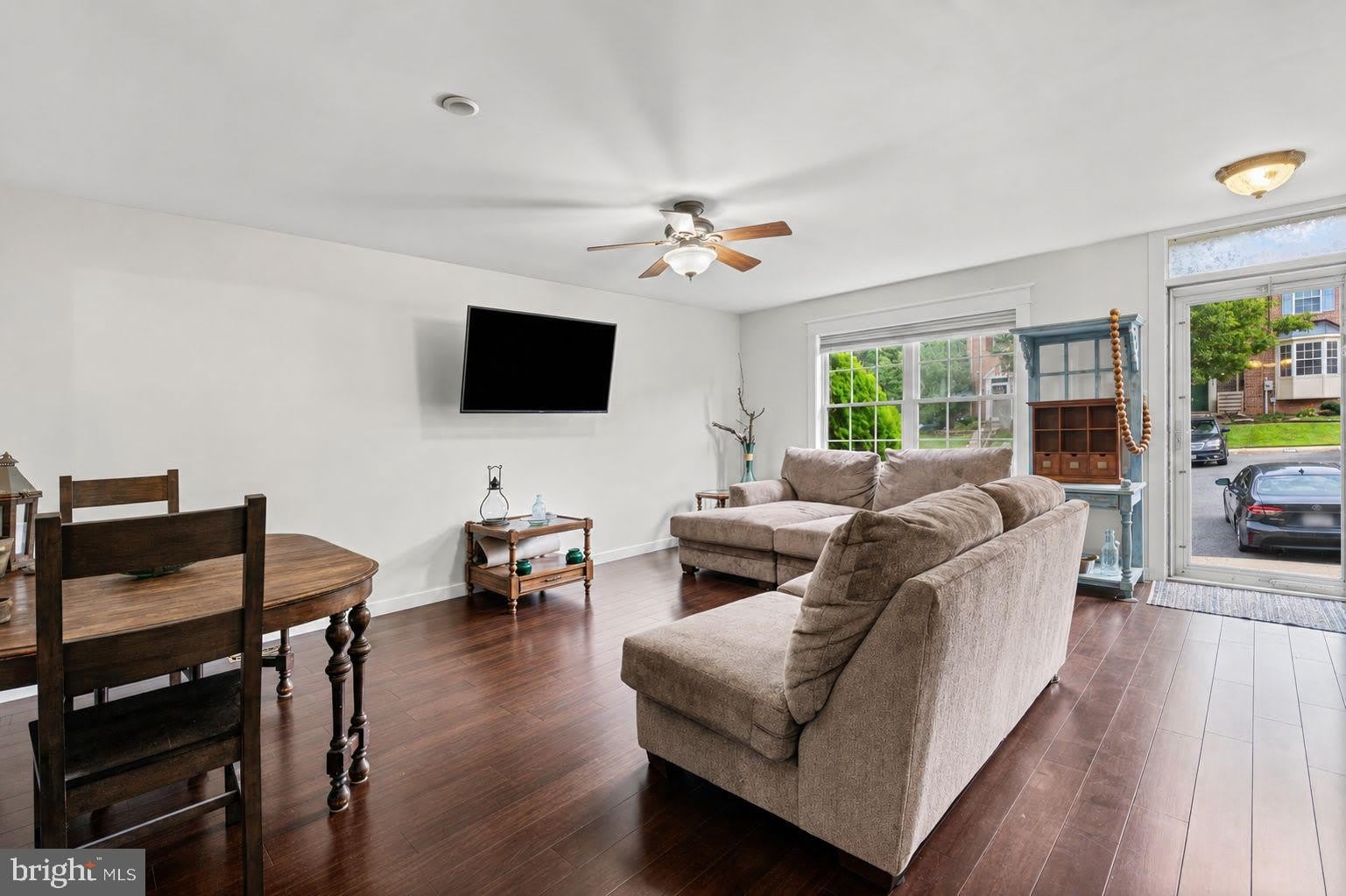 1905 MILLINGTON Square – photo 3
