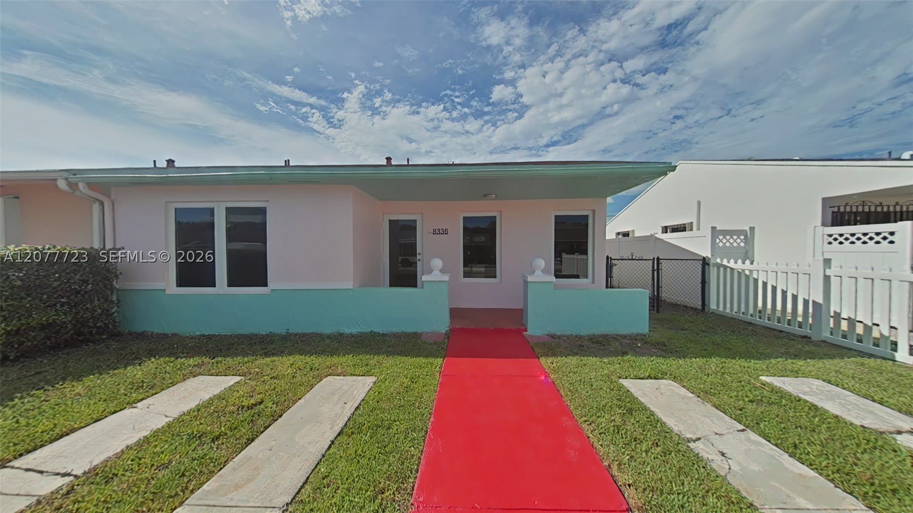 8336 Sw 10Th Ter – photo 1