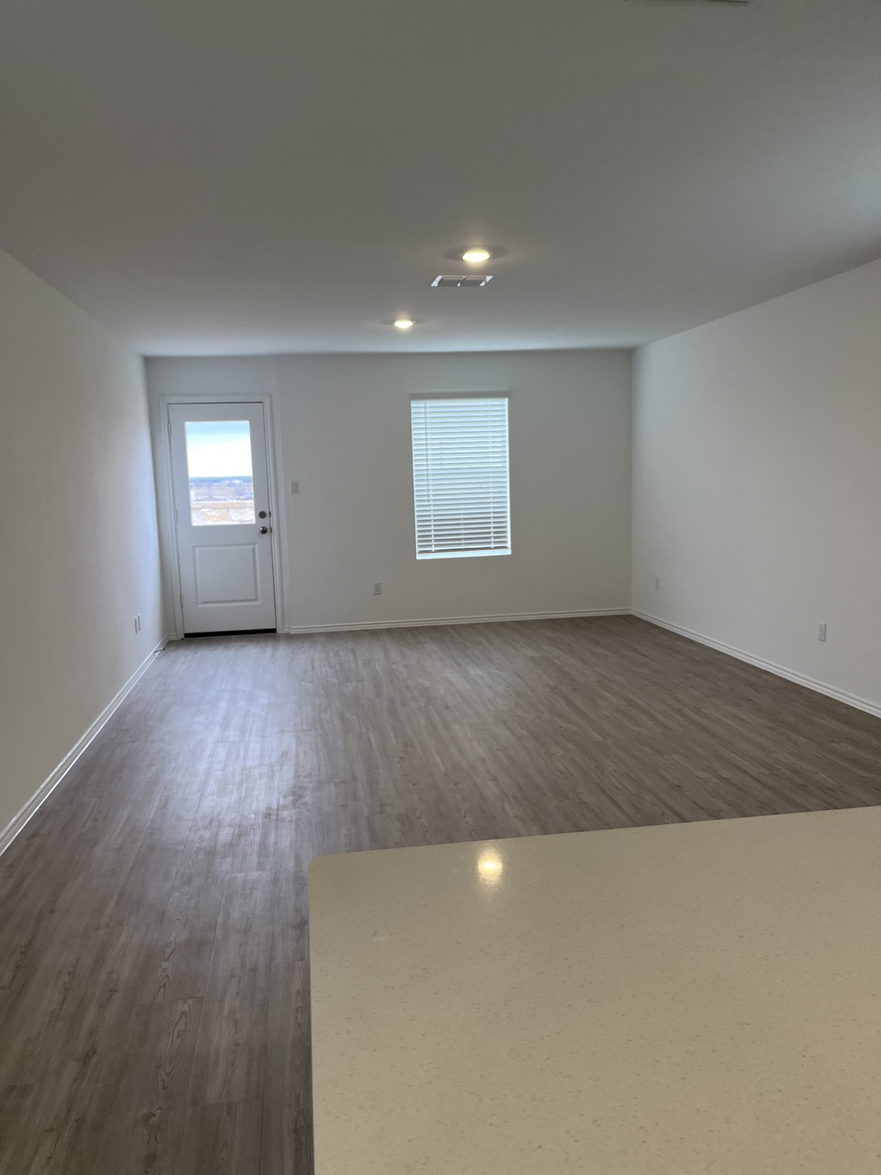 508 Commander Abbott Dr – photo 2